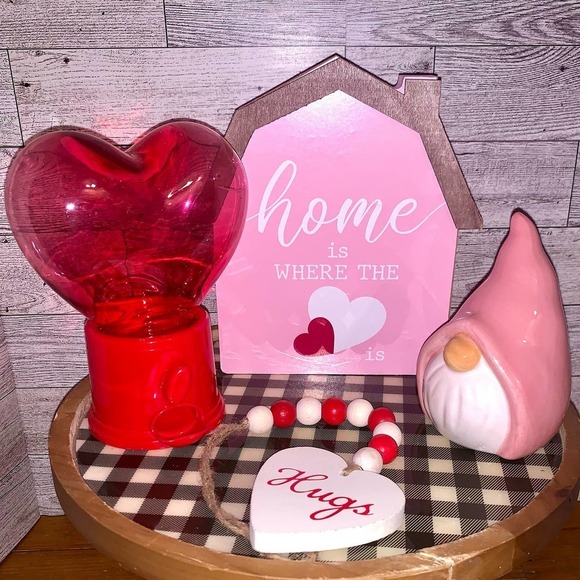 Valentines day Gnome, Mini Gumball Machine, Sign, beaded garland - Picture 2 of 6